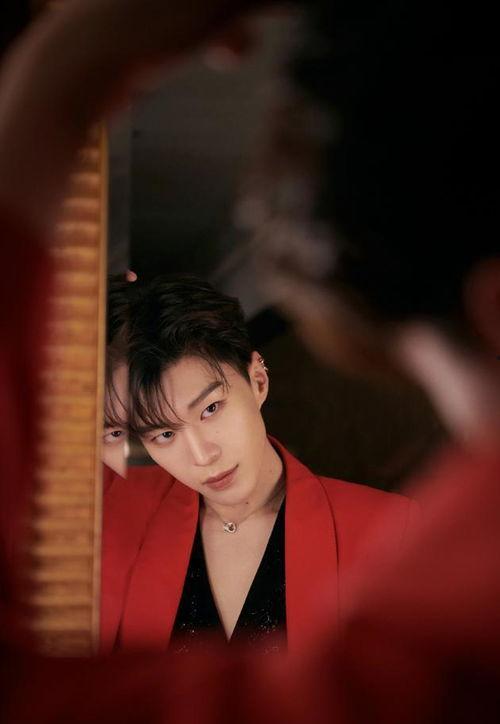 网红视频吃瓜男主是谁啊,揭秘网红视频“吃瓜男主”之谜